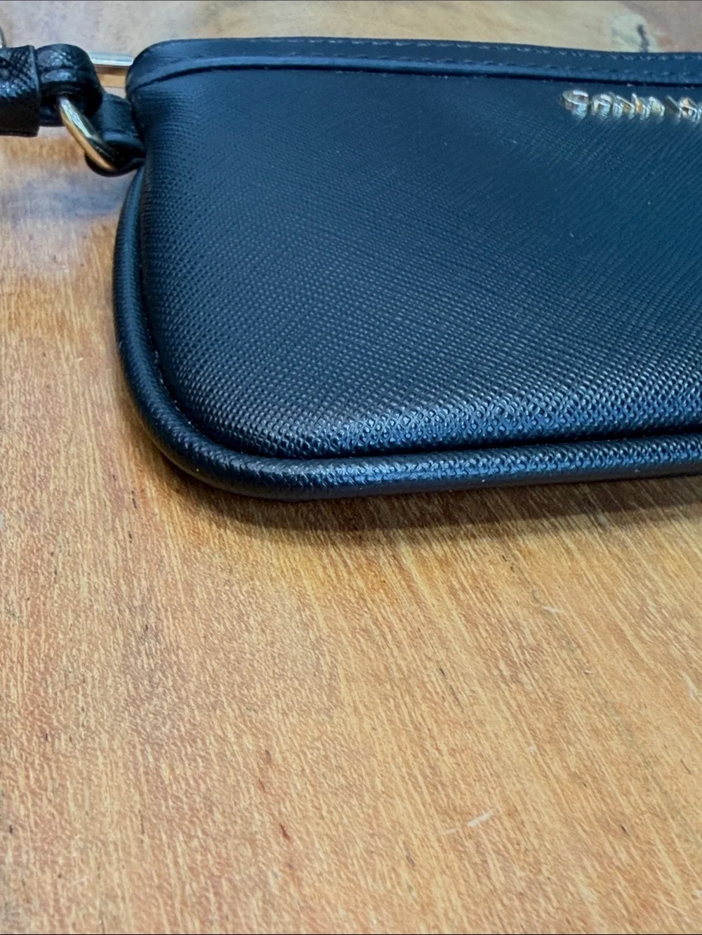 Calvin Klein 2010’s Minimalist Black Faux Leather Wristlet‎ (EUC)